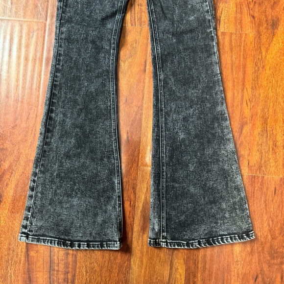 NWT Kancan Black High Waist Flare Jeans 24 - Picture 6 of 10